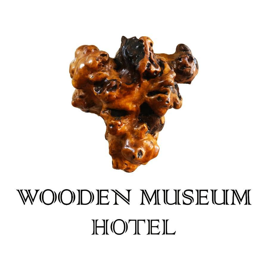Wooden Museum Hotel Kutaisi Bagian luar foto